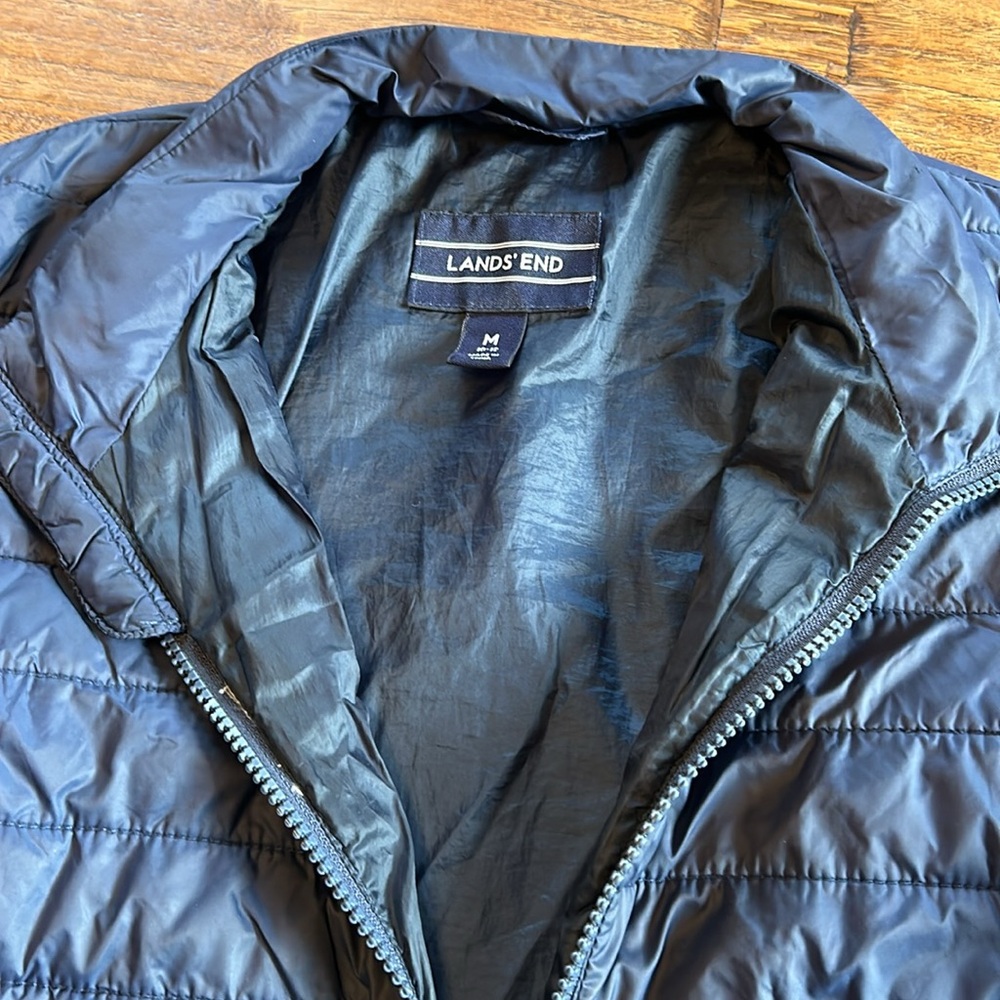 Lands End puffy coat - youth M - Picture 2 of 7